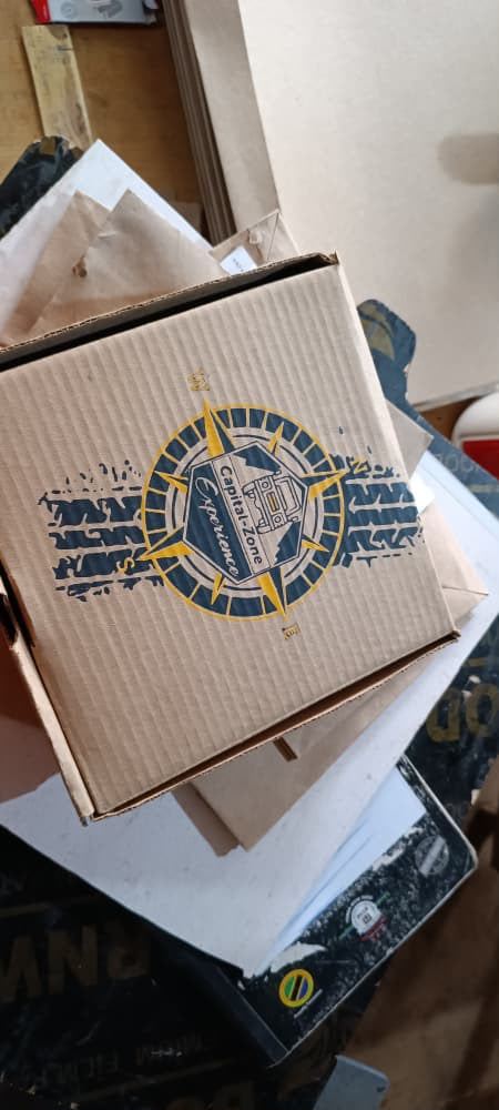 Printed packaging box